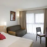 מלון Novotel