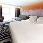 Novotel Hotel 4*