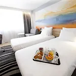 Novotel 4*