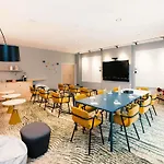 מלון Novotel 4*