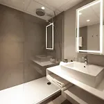 Novotel 4*