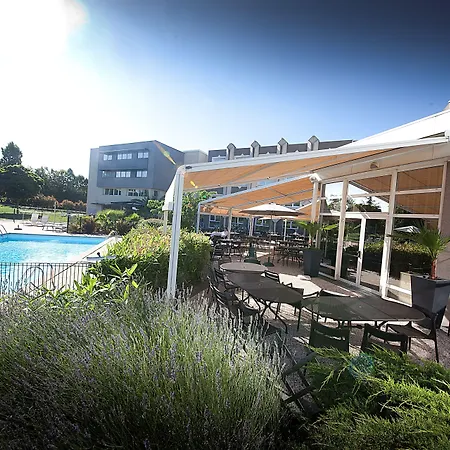 Novotel 4*