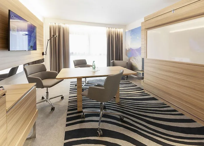 Novotel 4* Клермон-Ферран