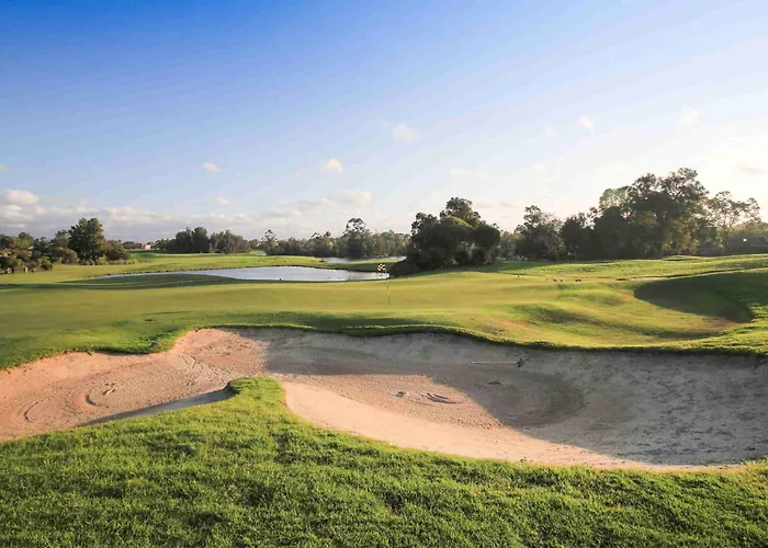 Novotel Отель Клермон-Ферран