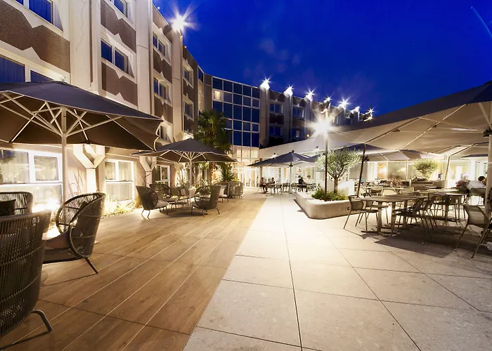 Отель Novotel 4*