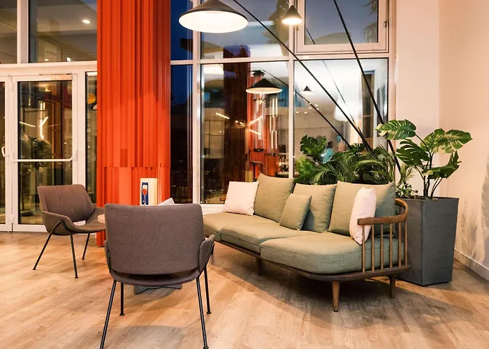 Отель Novotel Клермон-Ферран